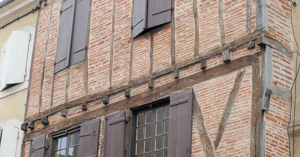 DPE à Saint-Étienne, Villeneuve-sur-Lot : bâti, étiquettes et enjeux immobiliers — Villeneuve-sur-Lot